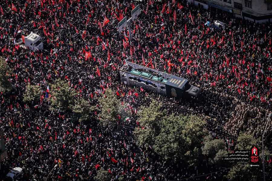 معلمان مازندرانی "معلمِ کشوردوست" را بدرقه کردند